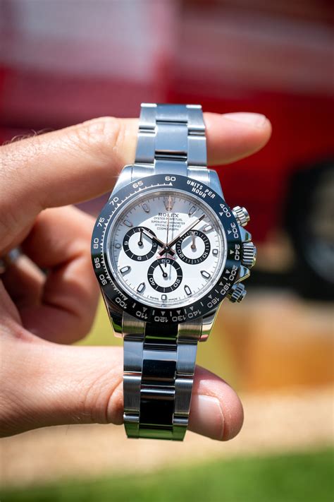 rolex daytona white face vs blackface|White Dial vs Black Dial Rolex Daytona Comparison .